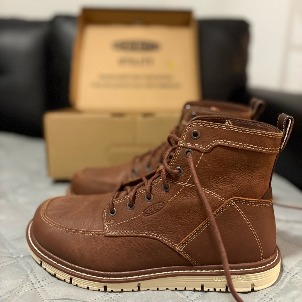 Keen Brown Lace Up Boots with Durable Sole